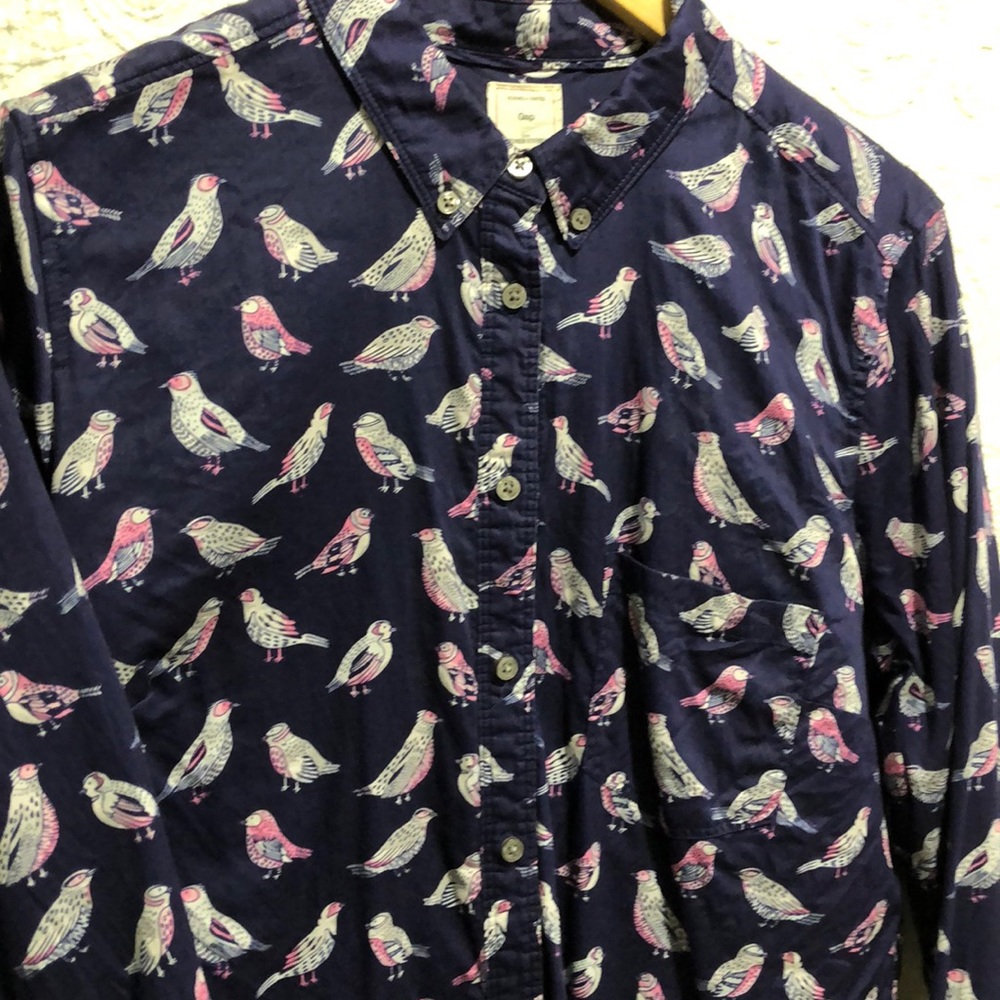 GAP The Shrunken Boyfriend Shirt